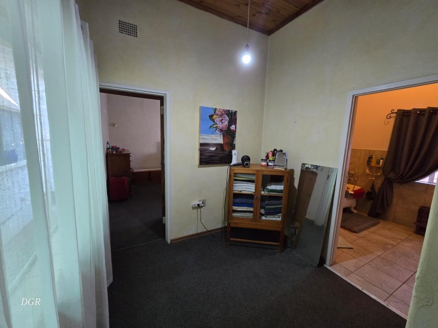 4 Bedroom Property for Sale in Herlear Northern Cape